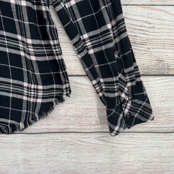 Rails Super Soft Pearl Snap Plaid Flannel Shirt Womens Medium Black White - Picture 13 of 13